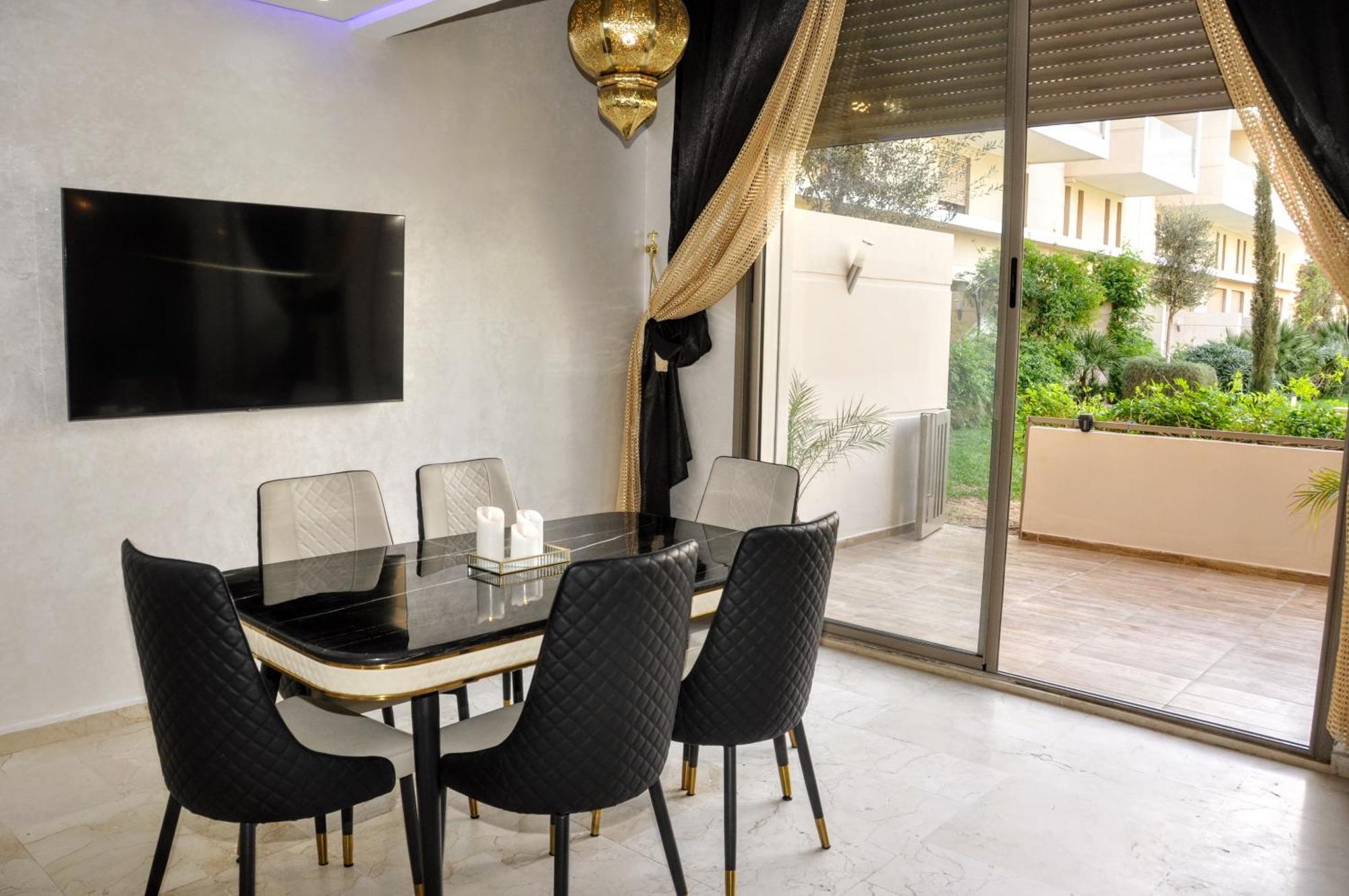 Apartmán Royal Deluxe Gold - Marrakech, Luxe Pool View Marakéš Exteriér fotografie